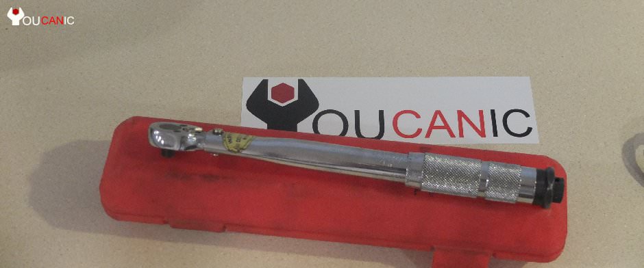 torque wrench tools you need to fix cars yourself