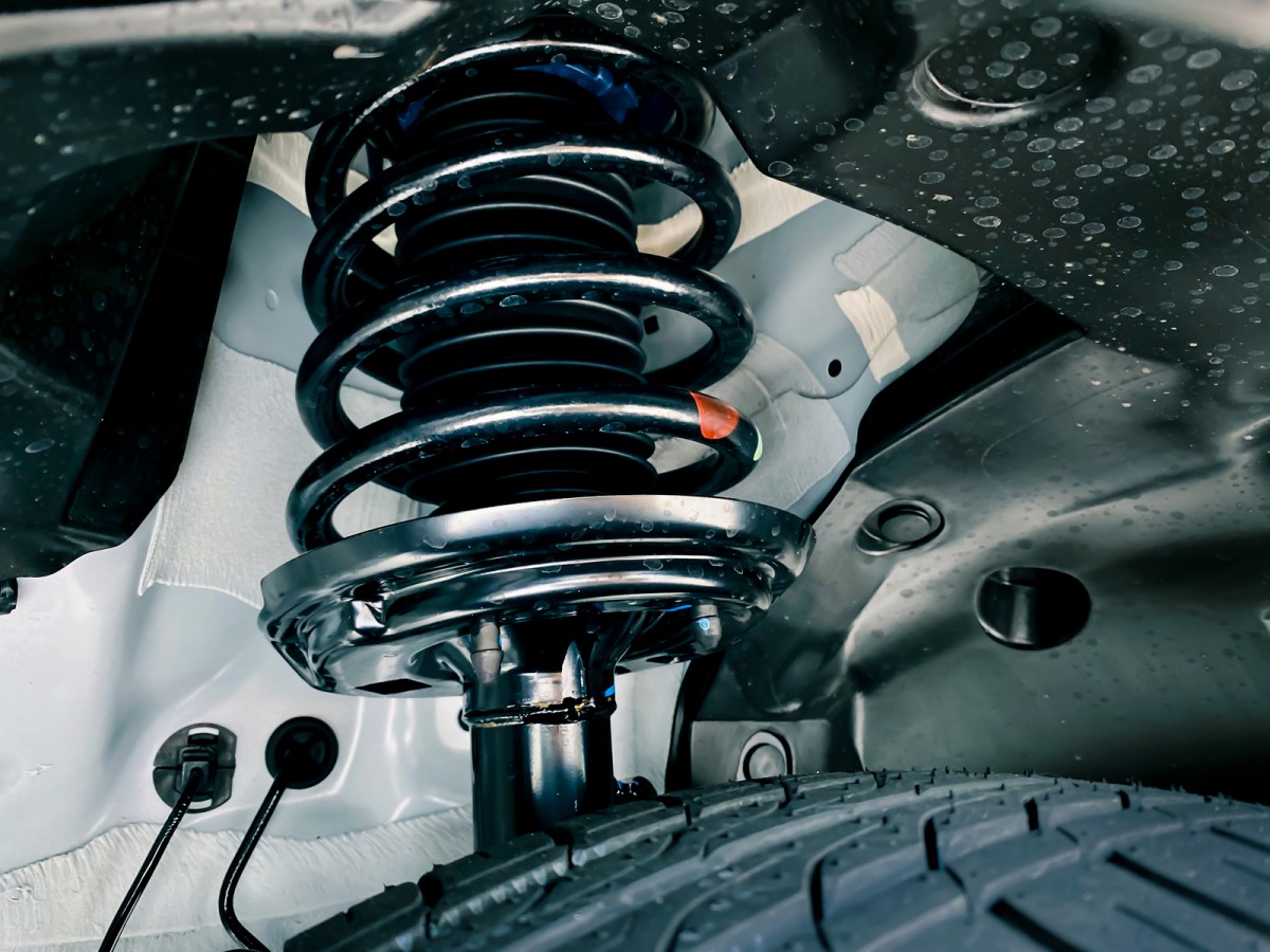 symptoms of bad strut mount