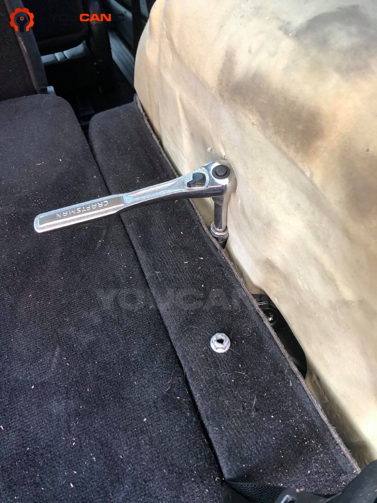 R-Class W251 Rear Shock Strut Replacement