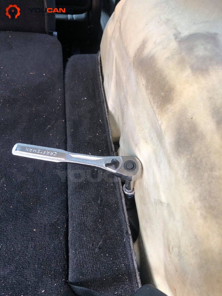 R-Class W251 Rear Shock Strut Replacement