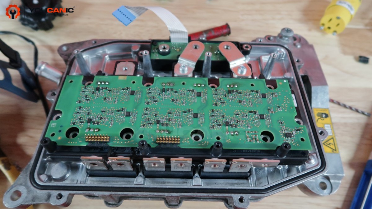Mercedes power electronic module
