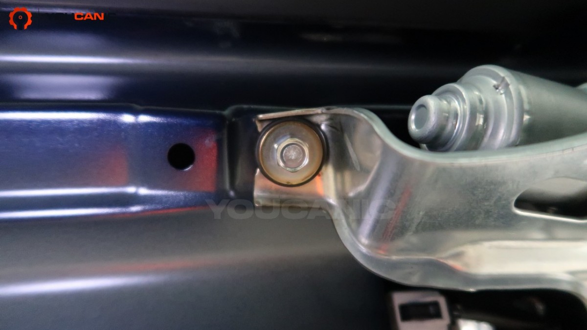 Mitsubishi outlander rear wiper motor
