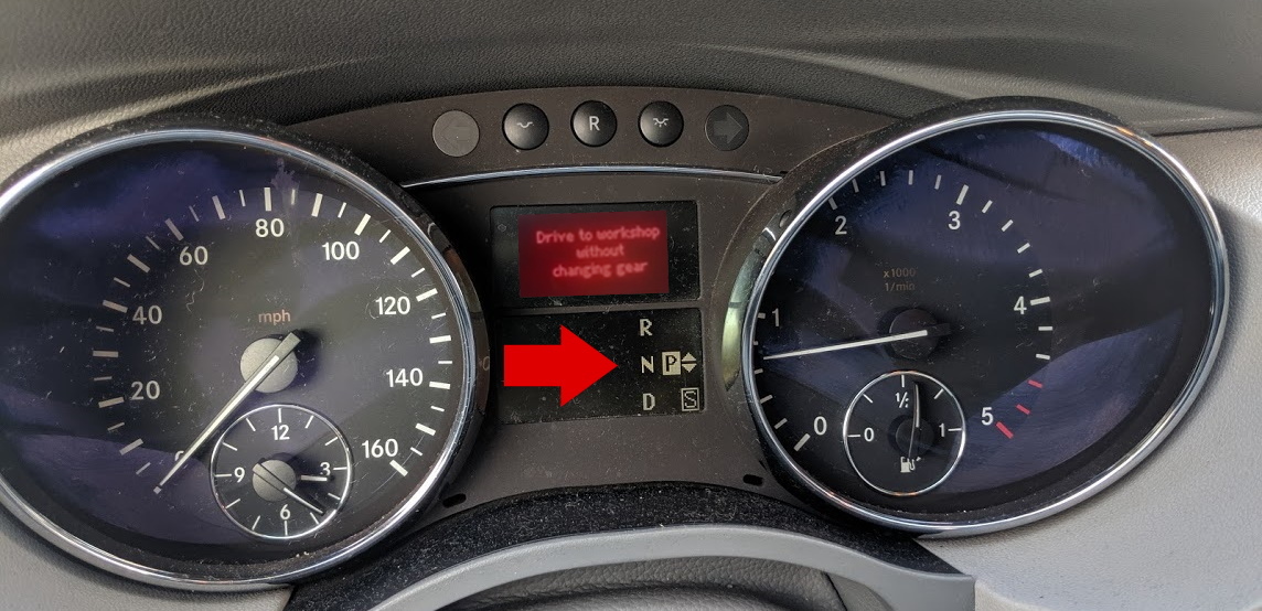 Mercedes dirve to workshop without changing gear