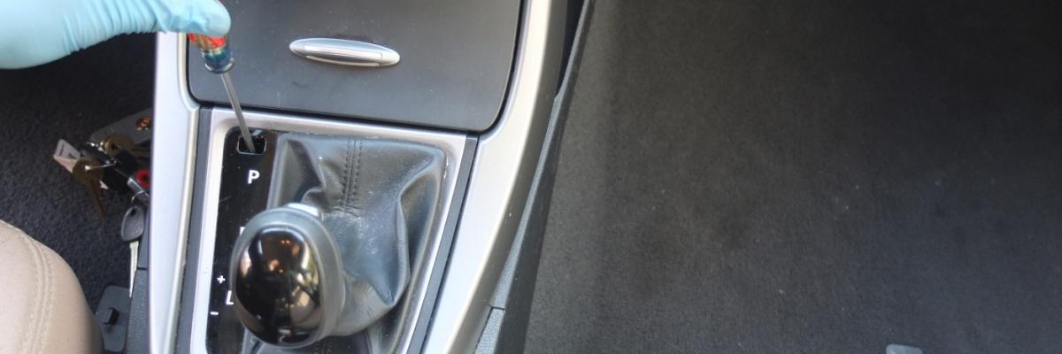 Hyundai Stuck in Park Manual Shifter Release | YOUCANIC