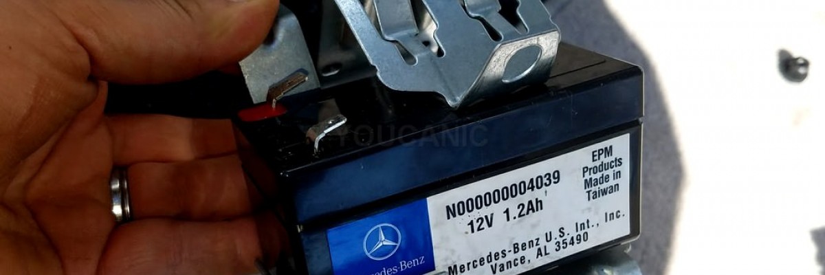How to Change Auxiliary Battery on Mercedes -Benz ML R GL Class
