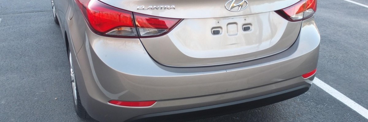 Hyundai Elantra Brake Light Bulb Replacement Guide