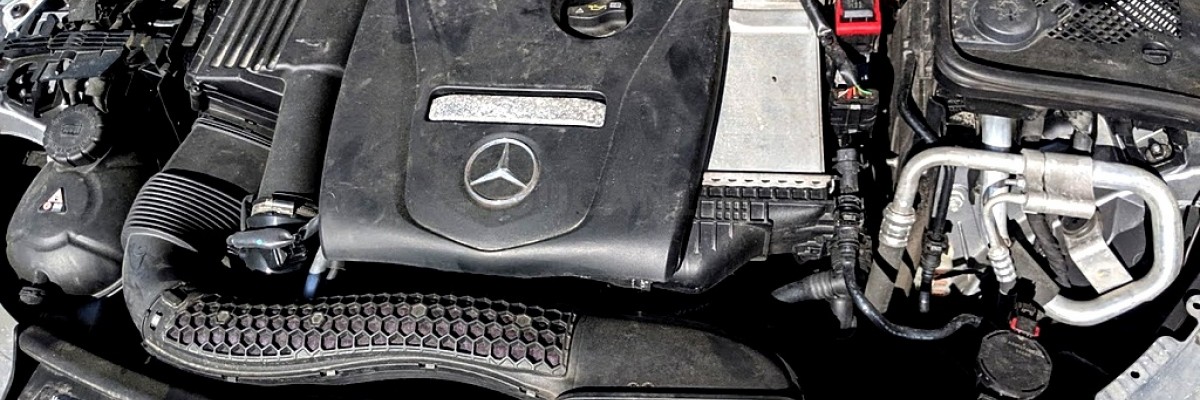 Mercedes-Benz M274 2.0T 4 cylinder Engine Oil Change