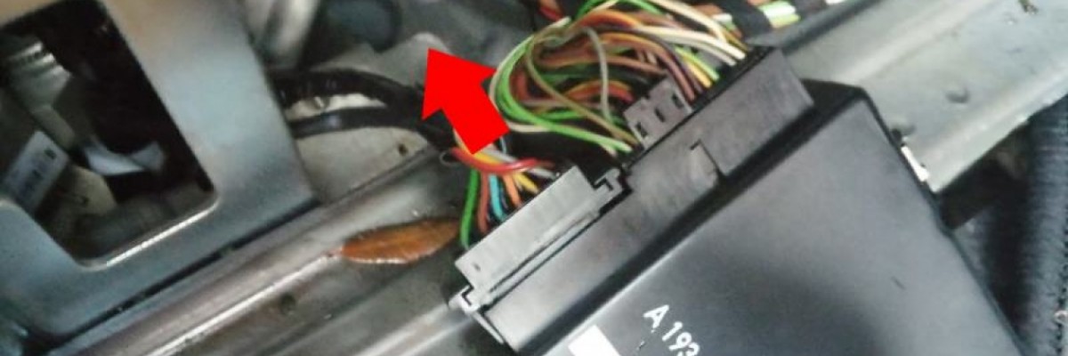 Chrysler Crossfire Convertible Power Top Control Module AKS Replacement 2004-2007