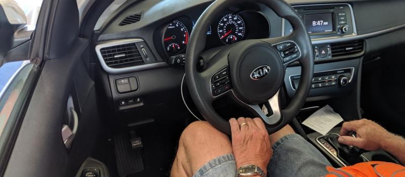 steering wheel shakes when braking