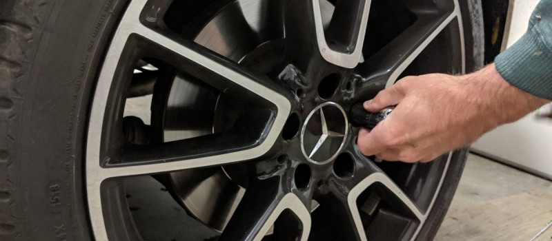 How to Remove Keyed Lug Nut or Spinning Stud / Socket