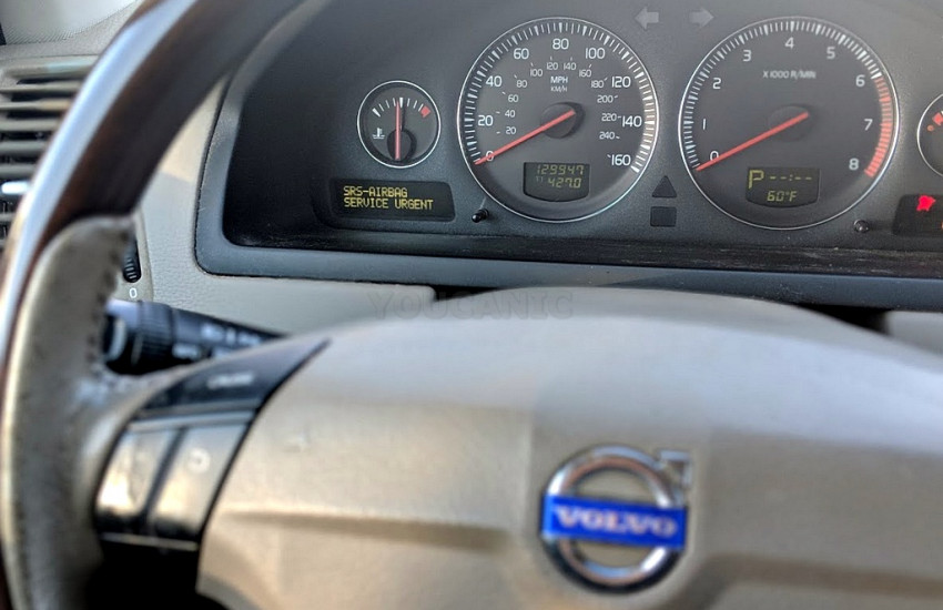 Troubleshooting Volvo SRS Airbag Light Stays On