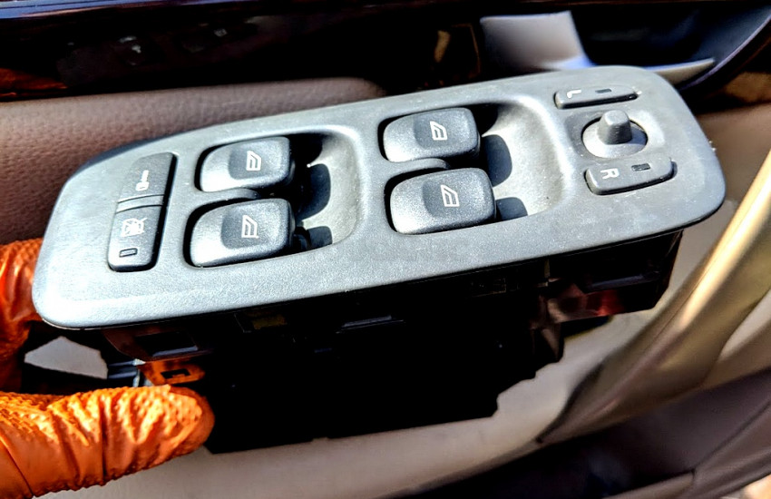 How to Replace Door Window Switch on a Volvo