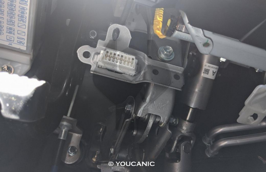 Cadillac OBD2 Port Location
