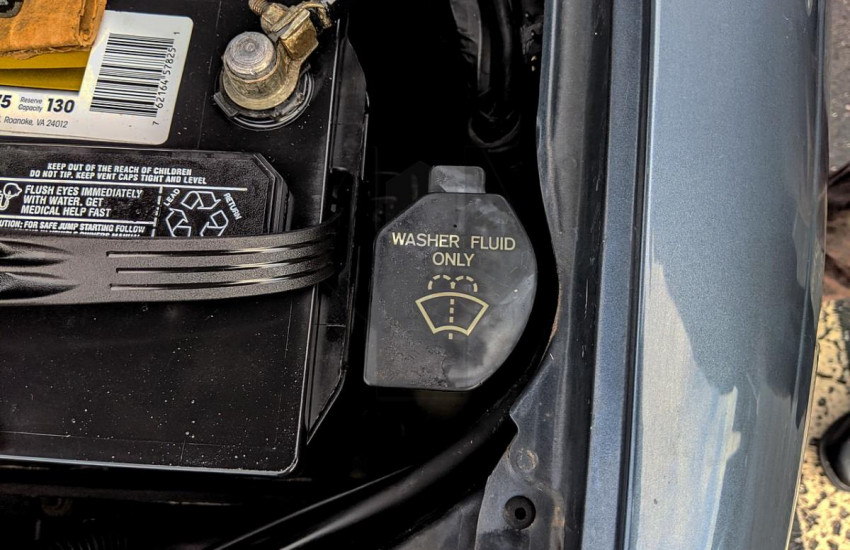 How to Add Windshield Washer Fluid to a Lexus
