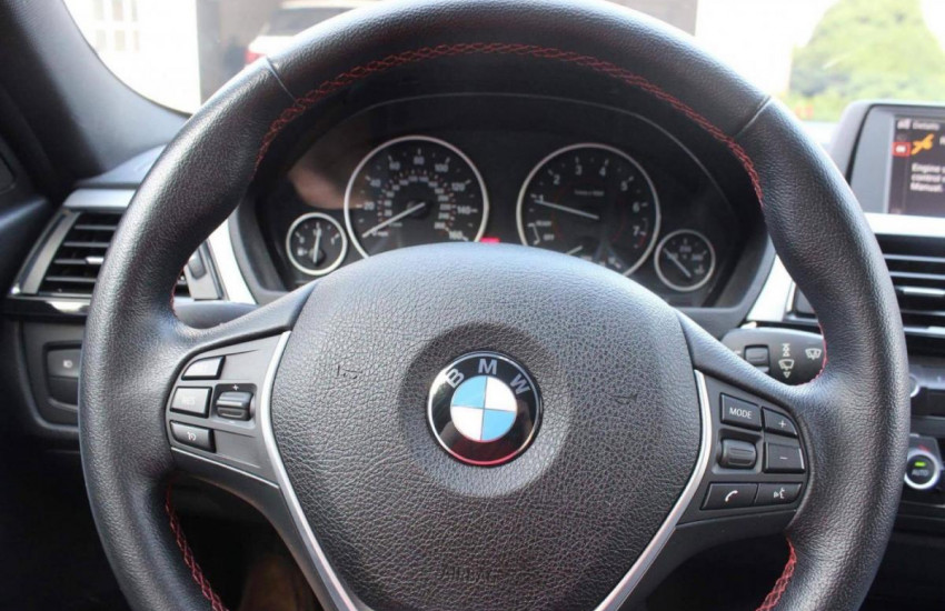 BMW Seat Belt Malfunction