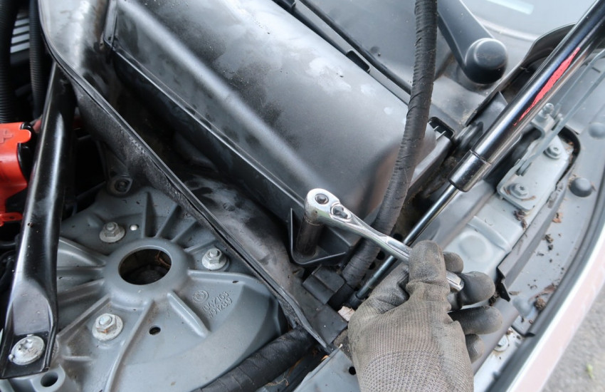 BMW Cabin Air Filter Replacement Instructions