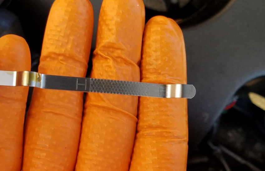 How to Check Engine Oil Level on a Nissan