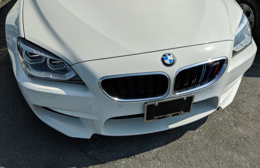 How to Install BMW M Grille Stripes