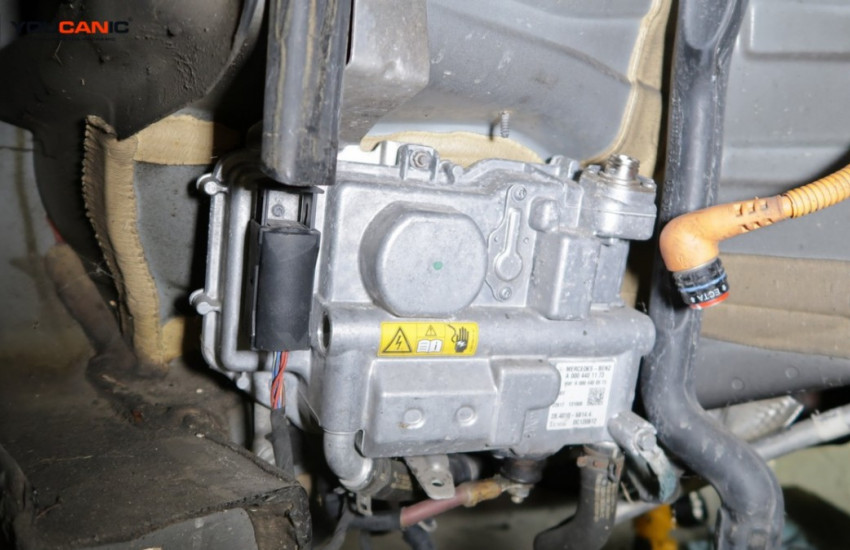 Mercedes-Benz Hybrid DC/DC Converter Replacement
