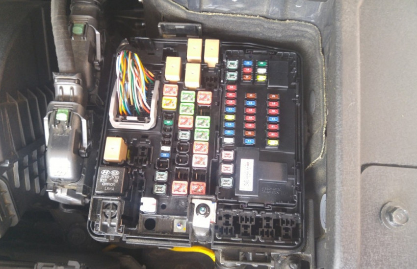 Kia Optima Fuses 2011-2017 Box Location, Chart, Diagram