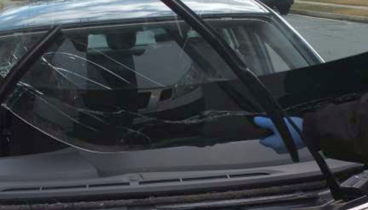 How to Change a Car Windshield Yourself
