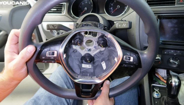 How to Remove VW Steering Wheel