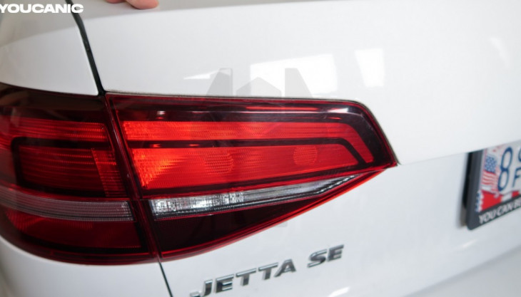 2011-2019 VW Jetta Brake Light / Turn Signal / Back Up Light Bulb Replacement