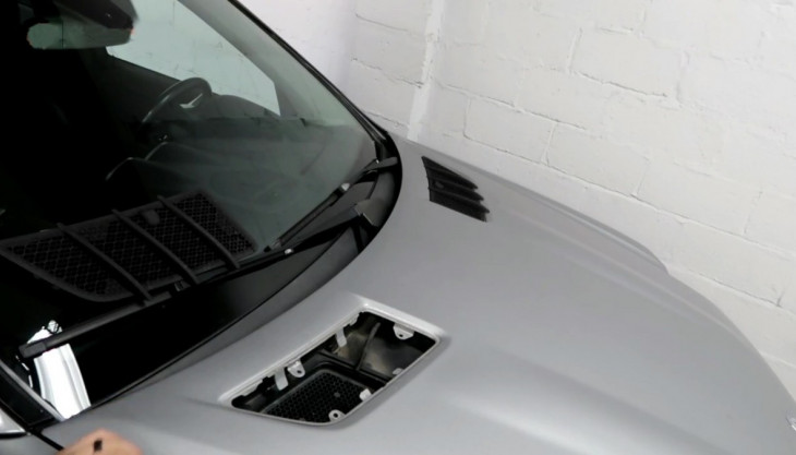 Mercedes-Benz Hood Vents Replacement