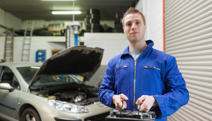 How Long Does a Car Battery Last