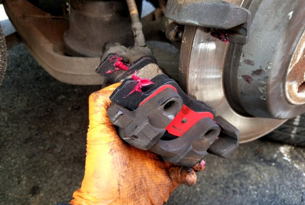 Mercedes Rear Brake Pad Replacement Guide