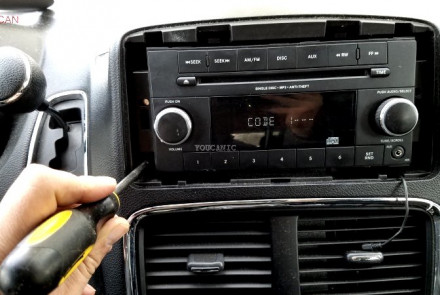 Dodge Grand Caravan Radio Replacement - No Sound