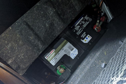 Mercedes-Benz Main Battery Replacement W211 E-Class/ CLS-Class