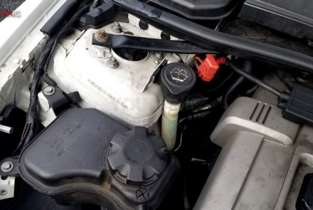 2004-2013 BMW 3-Series Jump Start Instructions