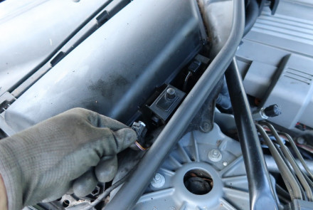 BMW Hood Switch | Bonnet Sensor Replacement Guide