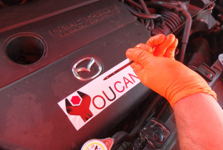 Mazda 5 Check Engine Oil Level