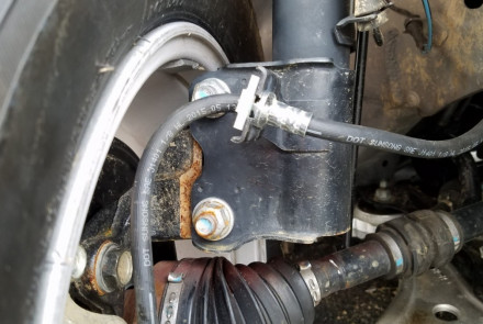 Nissan Front Strut Replacement Guide