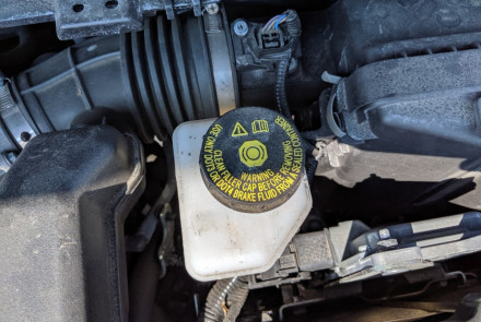 Nissan Check Brake Fluid Level & Add Brake Fluid