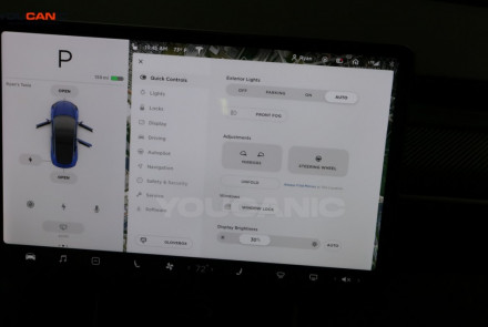 Tesla Model 3 Adjust Mirrors and Steering Wheel