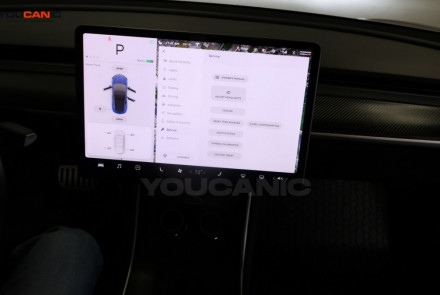 Clean Tesla Touch Screen