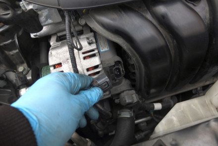 Hyundai Alternator Replacement Guide