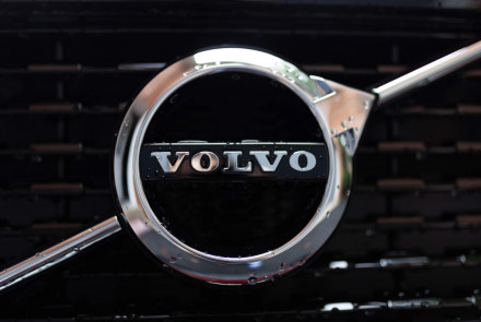 Volvo Headlight Light Bulb Size All Models