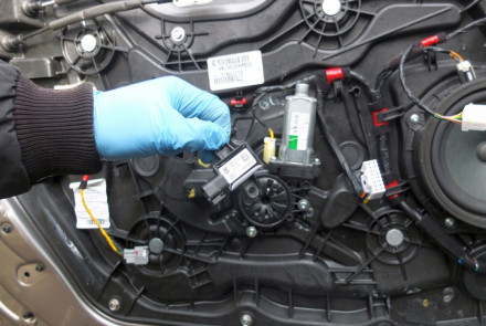 Hyundai Window Regulator Motor Replacement Guide