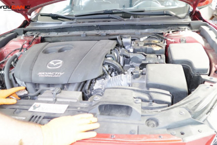 Mazda SkyActiv - Change Engine Oil - DIY