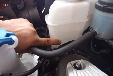 How To Check Coolant Level, Add Antifreeze Kia Sedona