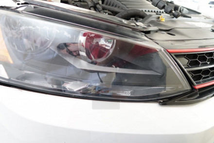 Volkswagen Jetta Parking Light Replacement