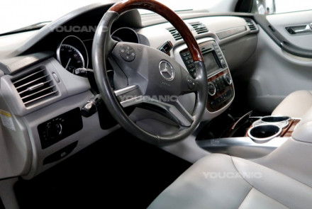 How to Change Low Beam Headlight Bulb on R-Class Mercedes Benz