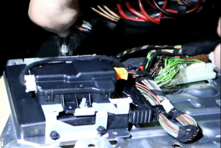 Mercedes-Benz Air Suspension Control Module Replacement