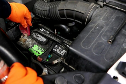 Clean Car Battery Terminal