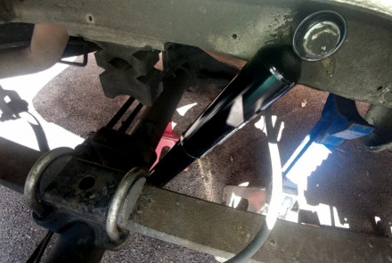 Mercedes-Benz Sprinter Rear Shock Replacement Guide