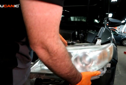 Toyota Camry Replace Headlight Assembly